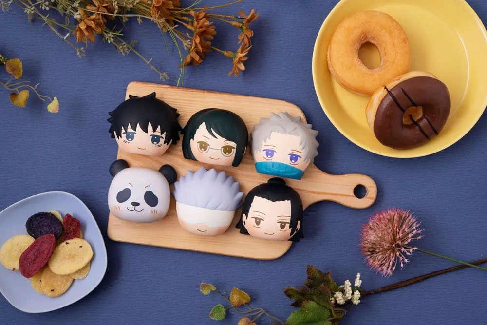 Jujutsu Kaisen Fluffy Squeeze Bread Anti-Stress Blind Box Figures 8 cm Movie Version - 1 Unidade Aleatória